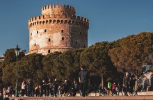 Περισσότεροι από 300 οι νεκροί λόγω Covid το τελευταίο δεκαπενθήμερο στη Β. Ελλάδα