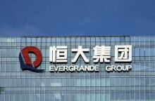 «Εφτάψυχη» η Evergrande: Στο παρά 5 απέφυγε ξανά τη χρεοκοπία