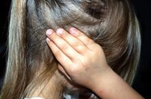 Αστυνομικός συνελήφθη για ασέλγεια στο τετράχρονο παιδί του.