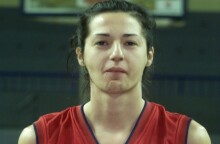 Η Βάσω Μπεσκάκη