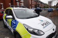 Αστυνομία στο σημείο της έκρηξης του ταξί στο Λίβερπουλ