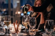 Tο La Suite Rooftop Restaurant .