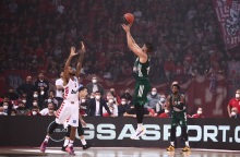 Ολυμπιακός – Παναθηναϊκός 76-81