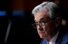 Παραμένει στο τιμόνι της Fed o Τζερόμ Πάουελ για δεύτερη θητεία