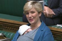 H Βουλευτής των Εργατικών Στέλα Κρείζι