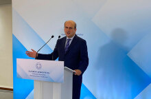 Ο Κωστής Χατζηδάκης, υπουργός Εργασίας, ανακοίνωσε τις μεγάλες αλλαγές στον ΕΦΚΑ