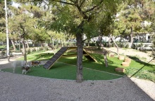Ο Δήμος Αθηναίων εγκαινιάζει δύο πάρκα με δραστηριότητες για σκύλους