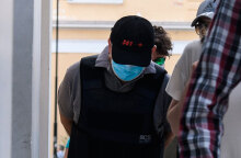 O ψευτογιατρός «Dr Kontos» προσέρχεται στη δίκη