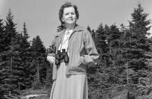 Η βιολόγος Ρέιτσελ Κάρσον στο εξοχικό της σπίτι  στο Boothbay Harbor στο Μέιν (4 Σεπτεμβρίου 1962)