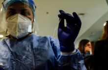 Μετάλλαξη Όμικρον: 10 τα κρούσματα στην Ελλάδα © EUROKINISSI/ ΓΙΩΡΓΟΣ ΚΟΝΤΑΡΙΝΗΣ