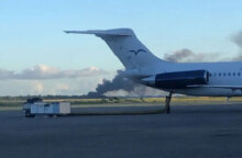 Καπνός στο σημείο που συνετρίβη το αεροσκάφος στη Δομινικανή Δημοκρατία