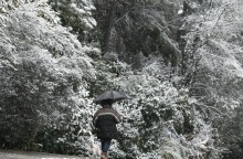 Καιρός: Καταιγίδες, χιόνια και παγετός την Παρασκευή