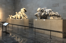 Γλυπτά του Παρθενώνα: άνοιξε ξανά η αίθουσα στο Βρετανικό Μουσείο