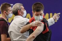 Μελέτη: Αδύναμα έναντι της Όμικρον τα εμβόλια J&J, Sinopharm και Sputnik