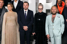 Λεονάρντο Ντι Κάπριο: Βούτηξε σε παγωμένη λίμνη για να σώσει 2 σκυλιά που πνίγονταν