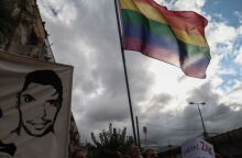 Σημαία με το πρόσωπο δολοφονημένου Ζακ Κωστόπουλου στο Athens Pride 