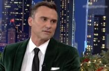 Ο Γιώργος Καπουτζίδης