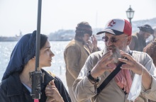 Ο σκηνοθέτης Γρηγόρης Καραντινάκης στα γυρίσματα της ταινίας Σμύρνη μου Αγαπημένη