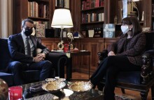 Ο Κυριάκος Μητσοτάκης και η Κατερίνα Σακελλαροπούλου