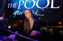 H Πάρις Χίλτον