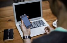 Φθηνότεροι από σήμερα οι λογαριασμοί κινητής τηλεφωνίας – Ποιοι ωφελούνται περισσότερο (ΦΕΚ)