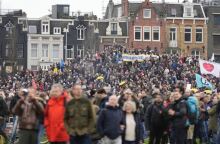 Ολλανδία: Επεισόδια και συλλήψεις σε διαδήλωση κατά του lockdown