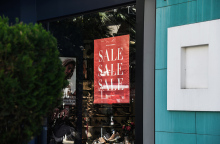 Ξεκινούν οι χειμερινές εκπτώσεις 2022