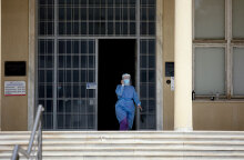 Κοντά στις 50.000 κρούσματα σήμερα Τρίτη (4/1) ανακοινώνει ο ΕΟΔΥ