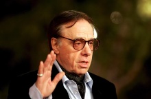 Πίτερ Μπογκντάνοβιτς: Πέθανε ο θρυλικός σκηνοθέτης και ηθοποιός