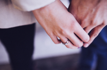 Πανδημία: Γιατί βλάπτει σοβαρά την… απιστία;