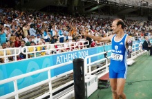 Γιώργος Τοπτσής: Νικήθηκε από τον κορωνοϊό σε ηλικία 64 ετών ο Έλληνας Παραολυμπιονίκης, κάτοχος πέντε μεταλλίων στο αγώνισμα του μήκους.