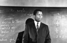 Σίντνεϊ Πουατιέ στην ταινία στον «Κύριο μας με Αγάπη» © Silver Screen Collection/Getty Images