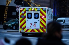 Κορωνοϊός: Ρεκόρ νοσηλειών στις ΗΠΑ	- Ρεκόρ κρουσμάτων στη Γαλλία