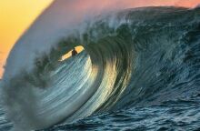 Τόνγκα: Έκρηξη ηφαιστείου – Τσουνάμι μισού μέτρου χτυπά νησιά του Ειρηνικού