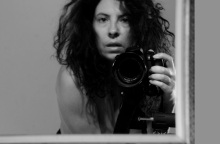 Η Λένα Σιώπη.