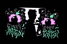 Ανθρώπινη σκιά σε έκθεση NFTs