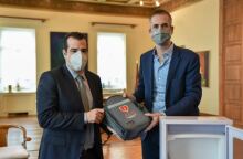 Ο Θάνος Πλεύρης και ο Κώστας Μπακογιάννης