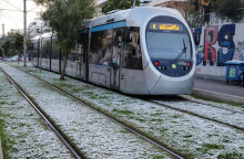 Χιόνια σε γραμμή του Τραμ στην Αθήνα