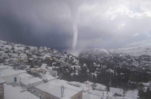 Κακοκαιρία «Ελπίδα»: Χιονοστρόβιλος στην Άνδρο