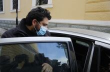 Νέα καταγγελία για τον ιερέα: Ζητούσε γυμνές φωτογραφίες από 14χρονη.