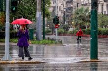 Καιρός: Βροχές και καταιγίδες σε όλη τη χώρα 