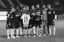 Δολοφονία Άλκη Καμπανού: Η φανέλα με το 19  της ομάδας του Άρη αφιερωμένη στη μνήμη του 19χρονου που δολοφονήθηκε στη Θεσσαλονίκη