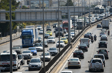 Κίνηση στους δρόμους της Αθήνας