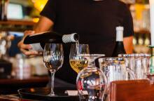 5+1 νόστιμα στέκια γύρω από το Εθνικό Μουσείο Σύγχρονης Τέχνης