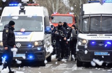 Αστυνομικοί κατά τη διάρκεια άσκησης στην Ουκρανία