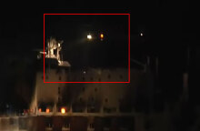 Ελικόπτερο πάνω από το Euroferry Olympia για τη διάσωση επιβατών