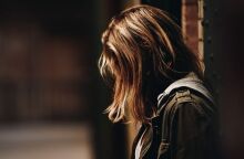 Σπάρτη: Απόπειρα βιασμού σε βάρος 22χρονης στη μέση του δρόμου