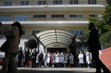 Άγιος Σάββας: Η οικογένεια Γιάννας και Θεόδωρου Αγγελόπουλου δώρισε στο αντικαρκινικό - ογκολογικό νοσοκομείο τέσσερα μηχανήματα υψηλής τεχνολογίας. 