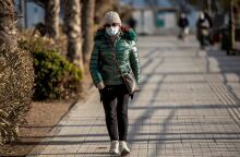 Πολίτες με μάσκα