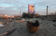 Πολεμικό σκηνικό στο Κίεβο μετά από βομβαρδισμό